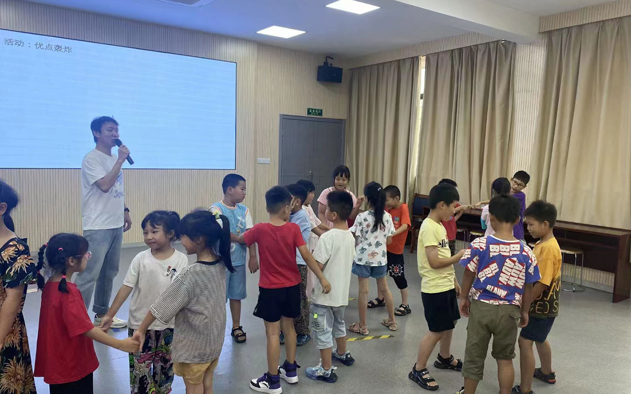 南关龙观乡中心学校